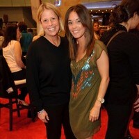 From left to right: Jennifer Miller and Bri Crum