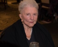 Caroline Roe Hunt
